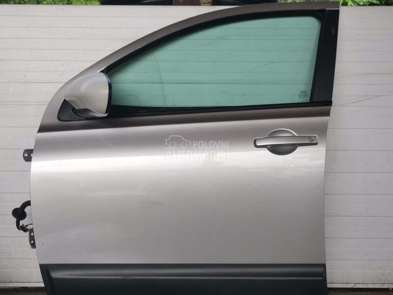 Prednja leva vrata siva za Nissan Qashqai od 2007. do 2013. god.