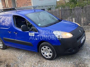 Peugeot Partner 1.6, 5.000 €, 2013. Monovolumen (MiniVan), Dizel | 1560 cm3, 259.933 km, 55kW (75 KS), Manuelni 5 brzina, 4/5 vrata, 5 sedišta, Beograd