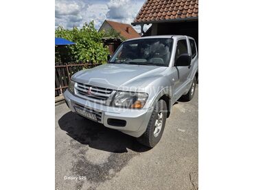 Mitsubishi Pajero did 2.5, 9.500 €, 2001. Džip/SUV, Dizel | 2500 cm3, 245.000 km, 85kW (115 KS), Manuelni 5 brzina, 2/3 vrata, 5 sedišta, Ljig