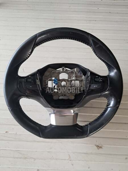 kozni volan za Peugeot 308 od 2013. do 2021. god. - 98084115XU