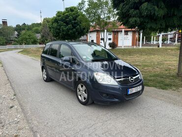 Opel Zafira 1.6 (može zamena), 3.250 €, 2009. Monovolumen (MiniVan), Benzin + Gas (TNG) | 7595 cm3, 208.000 km, 79kW (108 KS), Manuelni 5 brzina, 4/5 vrata, 7 sedišta, Valjevo
