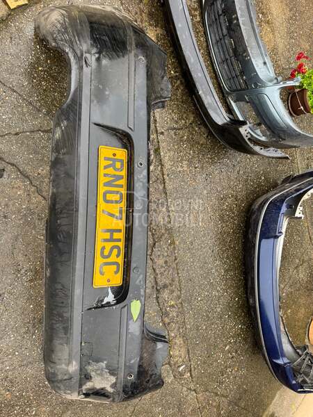 Zadnji branik za Volkswagen Passat B6 od 2004. do 2009. god.