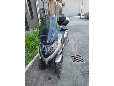 Piaggio MP3, 9.850 €, 2023. , 530 cm3, 1.150 km, 33kW (44 KS), Scooter, Valjevo