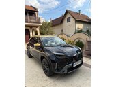 Toyota Yaris Cross Premium Hybrid 4X4