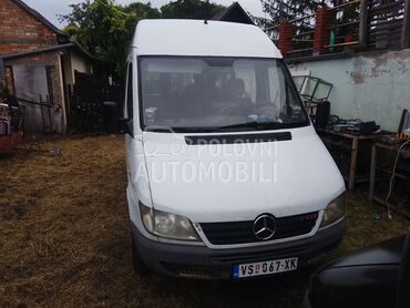 Mercedes Benz 208 2,2cdi Dobar kombi (može zamena), 3.350 €, 2003. , 715.000 km, Putnički kombi, Dizel, 2200 cm3, Manuelni menjač, Novi Sad