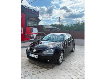 Volkswagen Golf 5 (može zamena), 3.850 €, 2007. Hečbek, Dizel | 1896 cm3, 22.900 km, 77kW (105 KS), Manuelni 5 brzina, 4/5 vrata, 5 sedišta, Smederevo