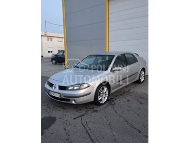 Renault Laguna 1.6 tng (može zamena), 1.750 €, 2006. Limuzina, Benzin + Gas (TNG) | 1600 cm3, 275.000 km, 82kW (111 KS), Manuelni 5 brzina, 4/5 vrata, 5 sedišta, Lesnica