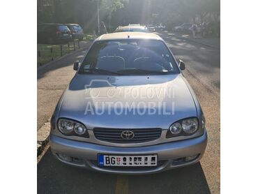 Toyota Corolla, 1.800 €, 2000. Hečbek, Benzin | 1398 cm3, 264.949 km, 71kW (97 KS), Manuelni 5 brzina, 4/5 vrata, 5 sedišta, Zvezdara
