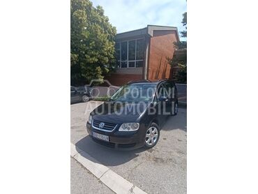 Volkswagen Touran TDI, 2.799 €, 2006. Monovolumen (MiniVan), Dizel | 1968 cm3, 320.000 km, 103kW (140 KS), Manuelni 6 brzina, 4/5 vrata, 5 sedišta, Smederevo