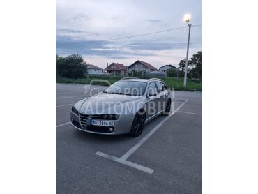 Alfa Romeo 159 1.9JTD TI, 4.000 €, 2007. Karavan, Dizel | 1910 cm3, 355.000 km, 110kW (150 KS), Manuelni 6 brzina, 4/5 vrata, 5 sedišta, Beograd