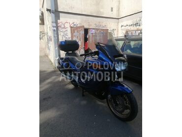 Honda St1100 panevropa, 1.900 €, 1996. , 1085 cm3, 135.000 km, 74kW (101 KS), Chopper / Cruiser, Petrovaradin