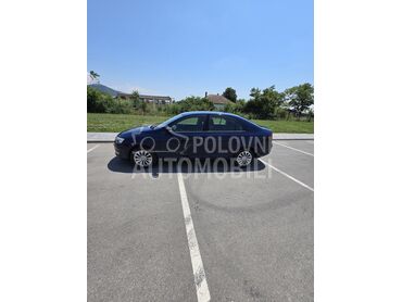 Škoda Rapid 1.0 tsi, 6.500 €, 2018. Limuzina, Benzin | 999 cm3, 185.500 km, 70kW (95 KS), Manuelni 5 brzina, 4/5 vrata, 5 sedišta, Vršac