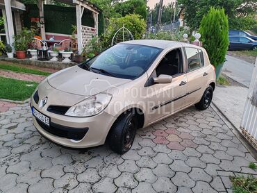 Renault Clio 1.6, 1.300 €, 2007. Hečbek, Benzin + Gas (TNG) | 1598 cm3, 257.000 km, 82kW (111 KS), Manuelni 5 brzina, 4/5 vrata, 5 sedišta, Sremčica
