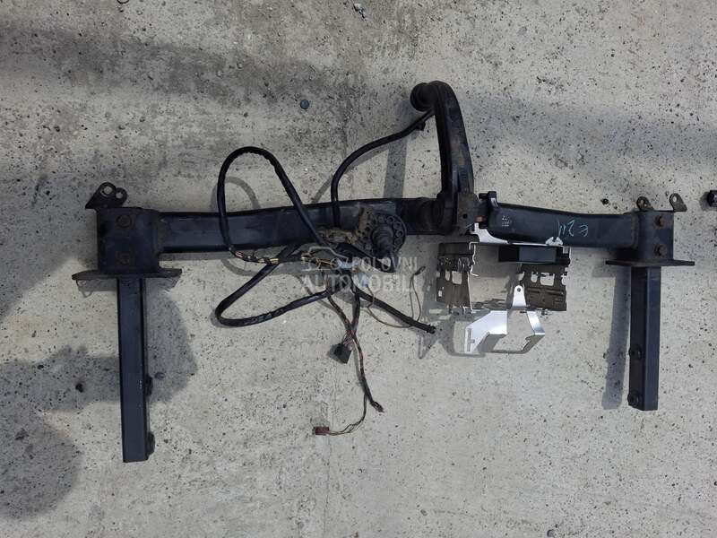 Kuka euro za Mercedes Benz E 200, E 220, E 230 ... od 2002. do 2009. god.