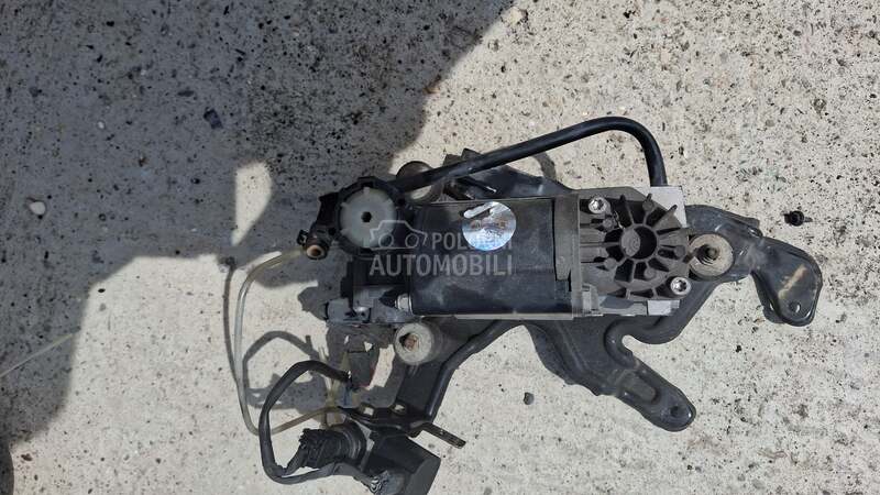 Motor jastuka za Mercedes Benz E 200, E 220, E 230 ... od 2002. do 2009. god.