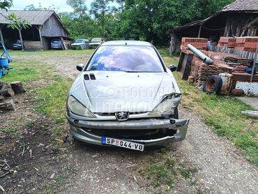 Peugeot 206 1.1 (može zamena), 400 €, 2001. Hečbek, Benzin | 1124 cm3, 250.000 km, 44kW (60 KS), Manuelni 5 brzina, 4/5 vrata, 5 sedišta, Smederevska Palanka