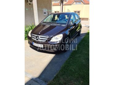 Mercedes Benz B 180 CDI, 5.300 €, 2010. Monovolumen (MiniVan), Dizel | 1991 cm3, 200.000 km, 80kW (109 KS), Manuelni 6 brzina, 4/5 vrata, 5 sedišta, Požarevac