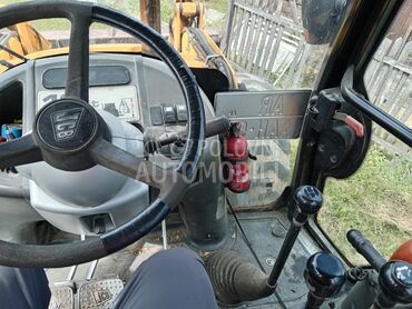 JCB 3cx, 33.500 €, 2005. , Kombinirke, Dizel, 4400 cm3, 68kW (92 KS), Manuelni menjač, Kragujevac