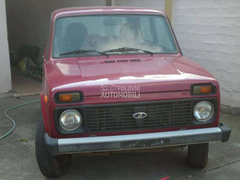 Lada Niva - kompletan auto u delovima