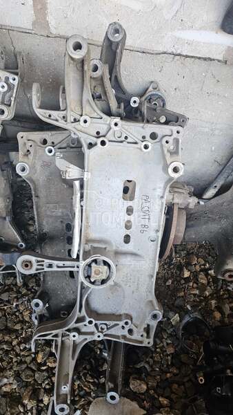 Prednji most za Volkswagen Passat B6 od 2005. do 2010. god.