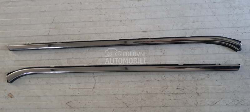 lajsne zadnjih vrata za Peugeot 308 od 2013. do 2017. god. - 9677879880