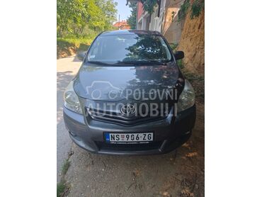 Toyota Verso 2.0, 8.600 €, 2012. Monovolumen (MiniVan), Dizel | 1998 cm3, 228.000 km, 93kW (126 KS), Manuelni 6 brzina, 4/5 vrata, 7 sedišta, Novi Sad