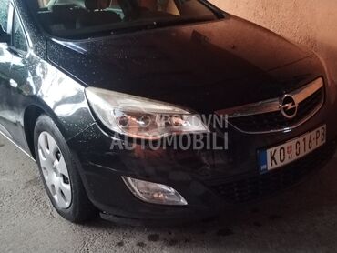 Opel Astra J 1.3mjtd, 3.500 €, 2011. Hečbek, Dizel | 1248 cm3, 280.000 km, 70kW (95 KS), Manuelni 5 brzina, 4/5 vrata, 5 sedišta, Kovin