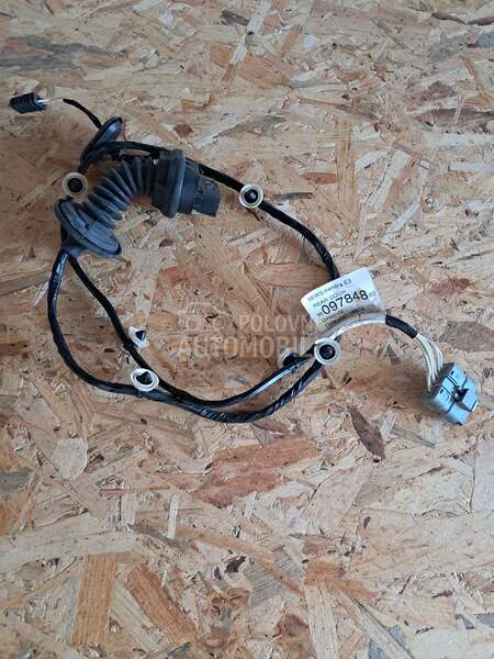 instalacija zadnjih vrata za Citroen C4 Cactus od 2014. do 2020. god. - 9809784880