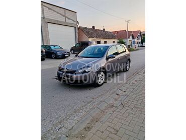 Volkswagen Golf 6 (može zamena), 6.290 €, 2009. Hečbek, Dizel | 1998 cm3, 300.000 km, 103kW (140 KS), Manuelni 5 brzina, 4/5 vrata, 5 sedišta, Bogatić