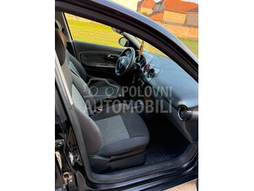 Seat Ibiza 1.2, 2.800 €, 2008. Hečbek, Benzin | 1198 cm3, 240.000 km, 44kW (60 KS), Manuelni 5 brzina, 4/5 vrata, 5 sedišta, Leskovac