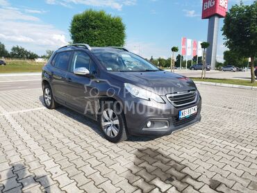 Peugeot 2008, 7.300 €, 2015. Džip/SUV, Benzin | 1199 cm3, 210.000 km, 60kW (82 KS), Manuelni 5 brzina, 4/5 vrata, 5 sedišta, Novi Sad