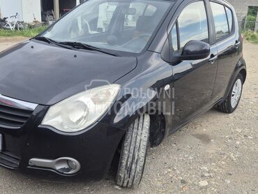 Opel Agila, 1.100 €, 2009. Hečbek, Dizel | 1200 cm3, 300.000 km, 55kW (75 KS), Manuelni 5 brzina, 4/5 vrata, 5 sedišta, Lipolist