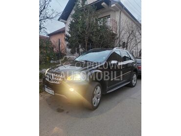 Mercedes Benz ML 320, 14.000 €, 2008. Džip/SUV, Dizel | 2987 cm3, 208.156 km, 165kW (224 KS), Automatski / poluautomatski, 4/5 vrata, 5 sedišta, Pirot