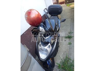 Sprint Falcon 50, 320 €, 2008. , 49 cm3, 13.995 km, 2kW (3 KS), Moped, Kruševac