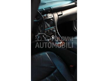 Mercedes Benz C 220 2.2 CDI, 3.400 €, 2004. Limuzina, Dizel | 2200 cm3, 320.000 km, 100kW (136 KS), Automatski / poluautomatski, 4/5 vrata, 5 sedišta, Beograd