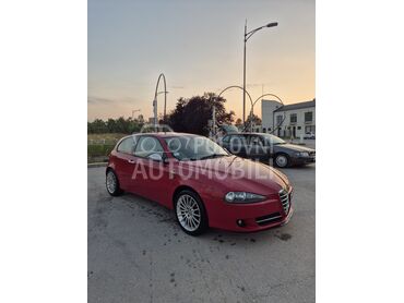 Alfa Romeo 147 Q2, 2.300 €, 2007. Hečbek, Dizel | 1910 cm3, 241.000 km, 110kW (150 KS), Manuelni 6 brzina, 2/3 vrata, 5 sedišta, Lazarevac