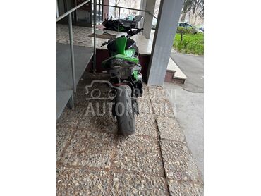 Kawasaki Z800A2, 5.400 €, 2013. , 800 cm3, 25.000 km, 35kW (48 KS), Naked, Novi Beograd