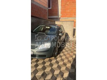 Volkswagen Golf 5, 4.300 €, 2004. Limuzina, Dizel | 1900 cm3, 237.000 km, 77kW (105 KS), Manuelni 5 brzina, 4/5 vrata, 5 sedišta, Tutin