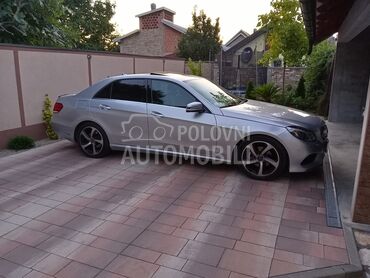 Mercedes Benz E 220 2.2 cdi (može zamena), 12.200 €, 2014. Limuzina, Dizel | 2143 cm3, 315.000 km, 125kW (170 KS), Automatski / poluautomatski, 4/5 vrata, 5 sedišta, Inđija