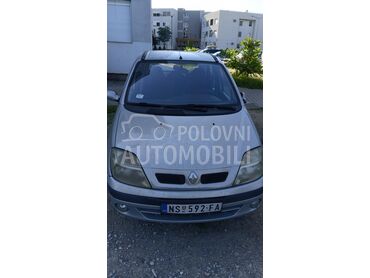 Renault Scenic 1.9 DCI, 600 €, 2001. Hečbek, Dizel | 1900 cm3, 260.000 km, 74kW (101 KS), Manuelni 5 brzina, 4/5 vrata, 5 sedišta, Novi Sad