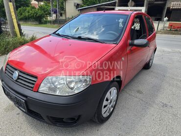 Fiat Punto 1.2 8v, 1.100 €, 2006. Hečbek, Benzin + Gas (TNG) | 1200 cm3, 285.000 km, 55kW (75 KS), Manuelni 5 brzina, 2/3 vrata, 2 sedišta, Vrčin