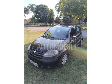 Citroen C3, 2.500 €, 2008. Hečbek, Benzin | 1360 cm3, 141.084 km, 54kW (73 KS), Manuelni 5 brzina, 4/5 vrata, 5 sedišta, Svilajnac