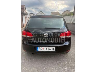 Volkswagen Golf 6, 6.150 €, 2009. Hečbek, Dizel | 1598 cm3, 285.000 km, 77kW (105 KS), Manuelni 5 brzina, 4/5 vrata, 5 sedišta, Lazarevac