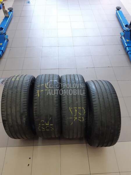 Pirelli 235/40 R19 Letnja