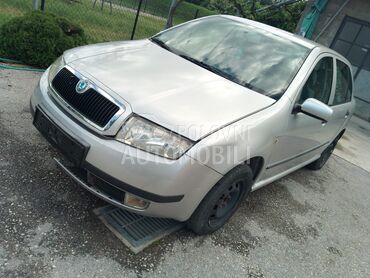 Škoda Fabia 1.4mpi, 700 €, 2003. Hečbek, Benzin + Gas (TNG) | 1397 cm3, 185.000 km, 44kW (60 KS), Manuelni 5 brzina, 4/5 vrata, 5 sedišta, Kraljevo