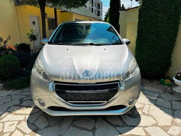 Peugeot 208 1,4 E HDI S ERVISNA, 4.999 €, 2012. Hečbek, Dizel | 1360 cm3, 192.205 km, 50kW (68 KS), Manuelni 5 brzina, 4/5 vrata, 5 sedišta, Novi Sad