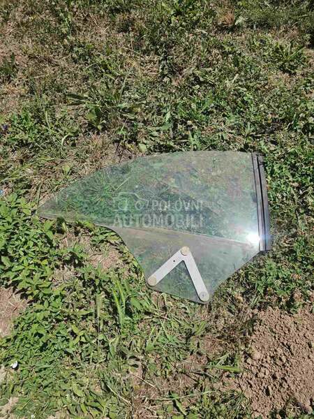 zadnje desno bocno staklo za Citroen C3 pluriel