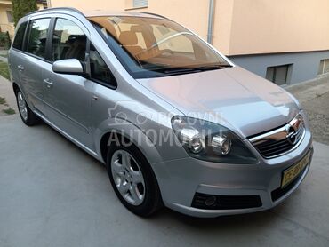 Opel Zafira 1.6 O D L I C N A, 3.850 €, 2008. Monovolumen (MiniVan), Benzin | 1598 cm3, 197.000 km, 85kW (116 KS), Manuelni 5 brzina, 4/5 vrata, 7 sedišta, Subotica