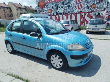 Citroen C3 1.4 8v, 1.550 €, 2004. Hečbek, Benzin | 1360 cm3, 235.000 km, 54kW (73 KS), Manuelni 5 brzina, 4/5 vrata, 5 sedišta, Šabac