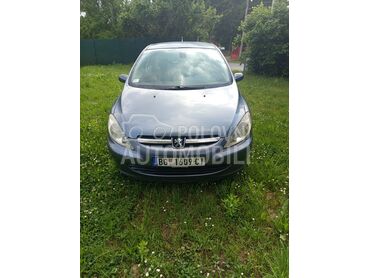 Peugeot 307 2.0 hdi, 2.400 €, 2004. Hečbek, Dizel | 1998 cm3, 140.999 km, 100kW (136 KS), Manuelni 6 brzina, 4/5 vrata, 5 sedišta, Zvezdara